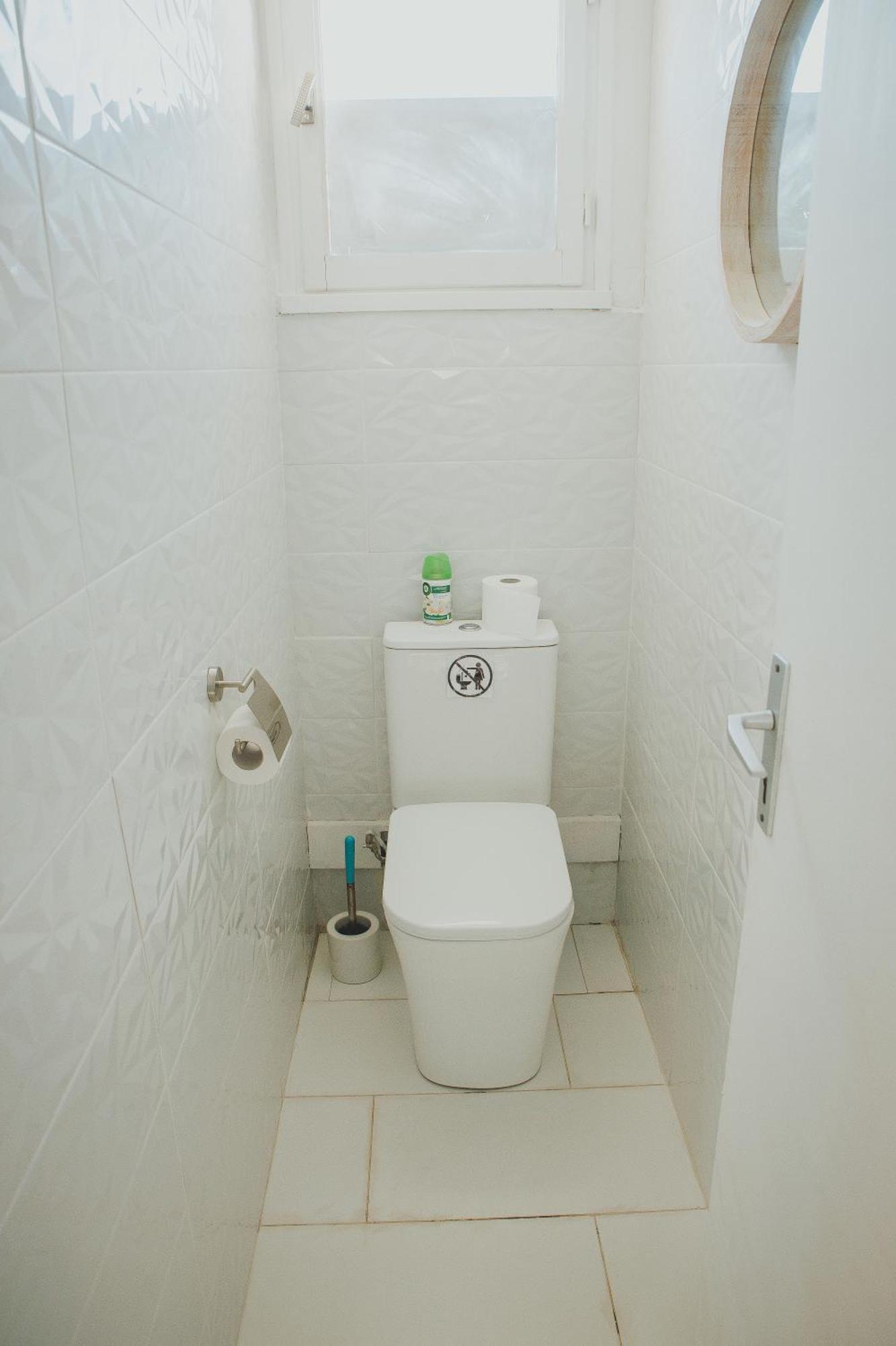 La Luciole Longere 65 M2 Climatisee & Lumineuse * Lery (Eure)